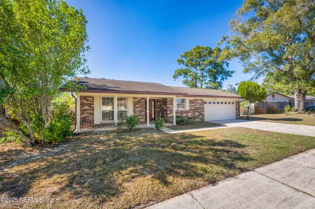 $1,750 | 2726 Winrock Drive West, Jacksonville, FL 32216