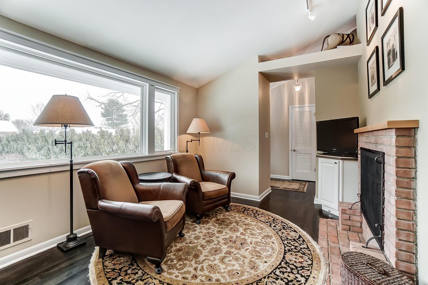 3759 Chevington Road Columbus, OH 43220 - Photo 18 of 46 Gallery Image 18