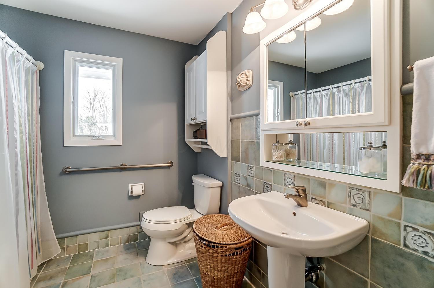3759 Chevington Road Columbus, OH 43220 - Photo 29 of 46 Gallery Image 29