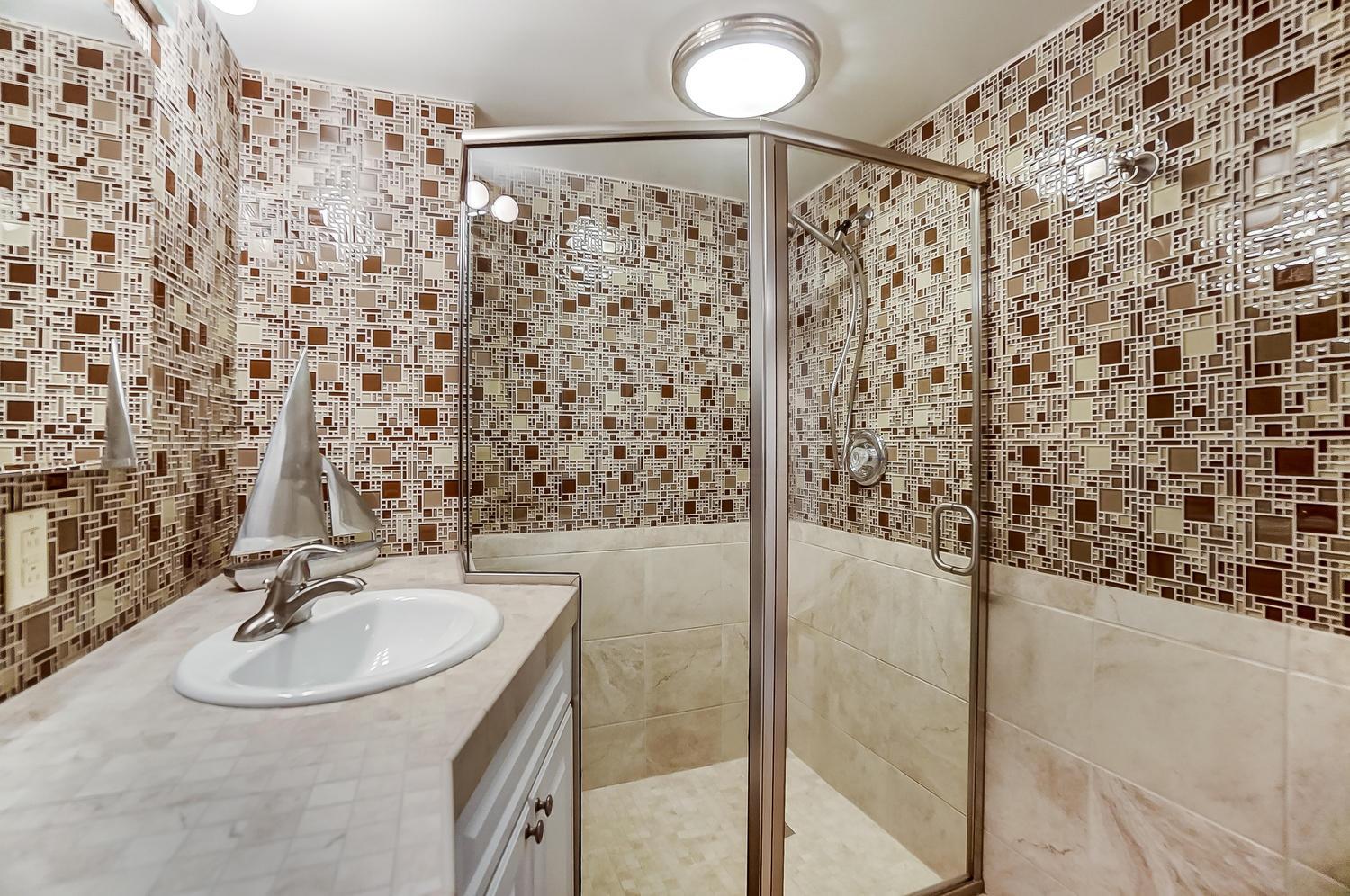 3759 Chevington Road Columbus, OH 43220 - Photo 32 of 46 Gallery Image 32