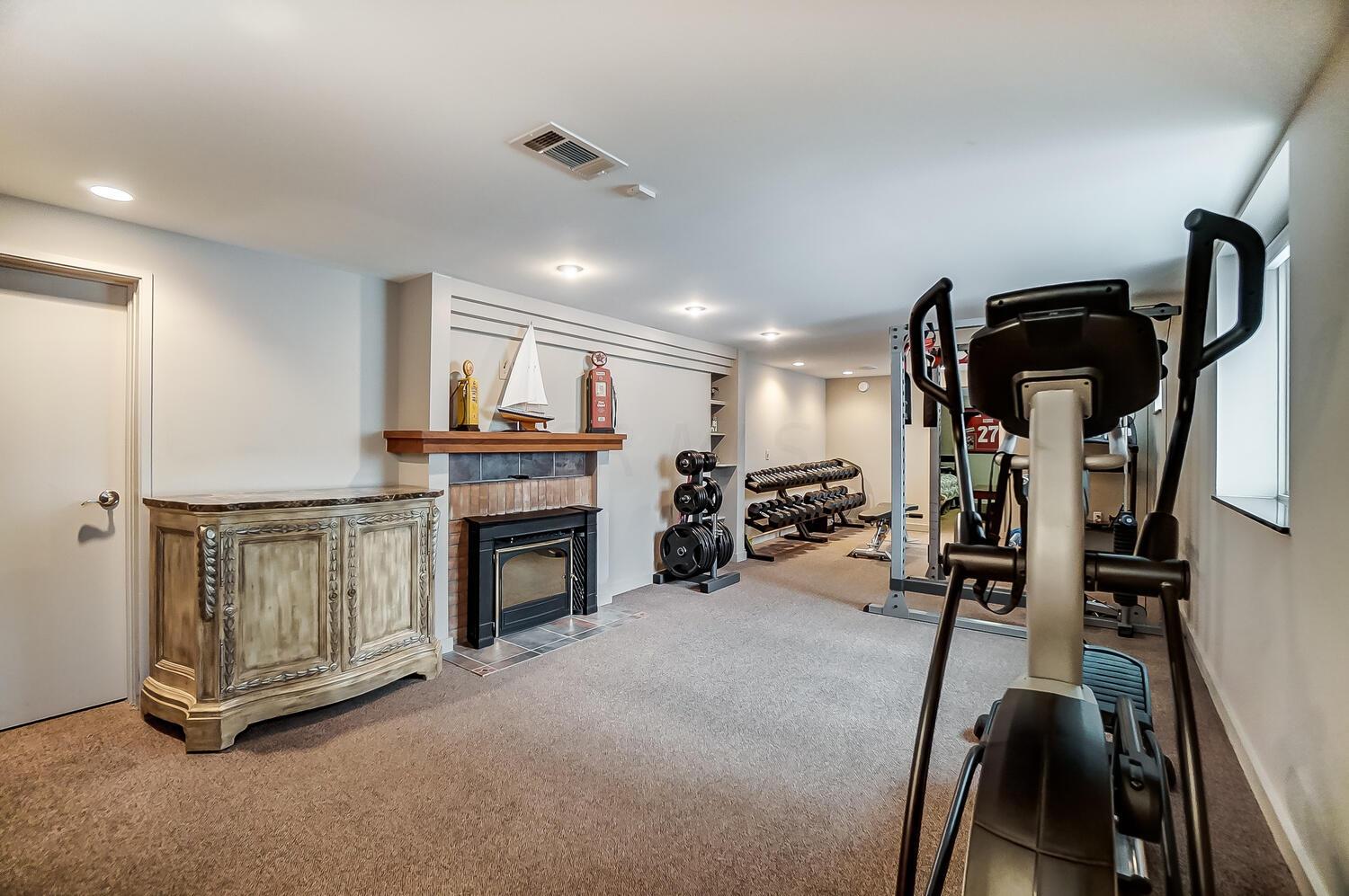 3759 Chevington Road Columbus, OH 43220 - Photo 34 of 46 Gallery Image 34