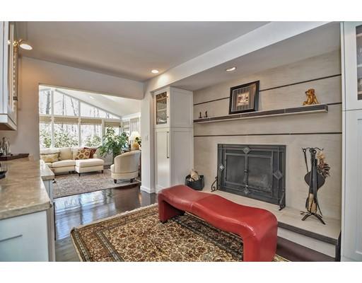 10 Maugus Hill Road Wellesley, MA 02481 - Photo 11 of 30