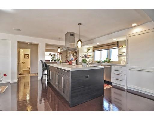 10 Maugus Hill Road Wellesley, MA 02481 - Photo 8 of 30