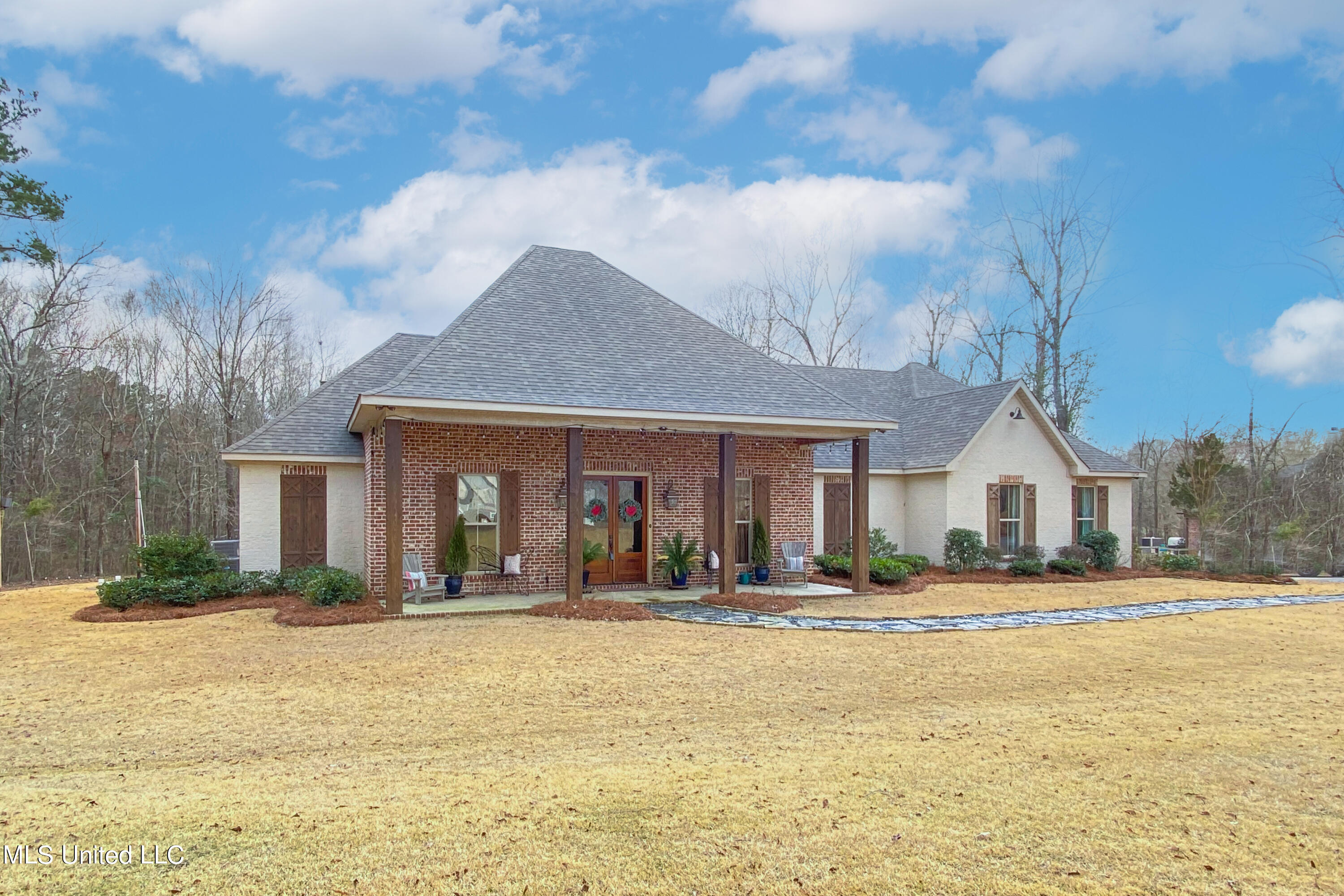 1254 East Deer Ridge Brandon, MS 39042 - Photo 1 of 70 1254 E Deer Ridge-4