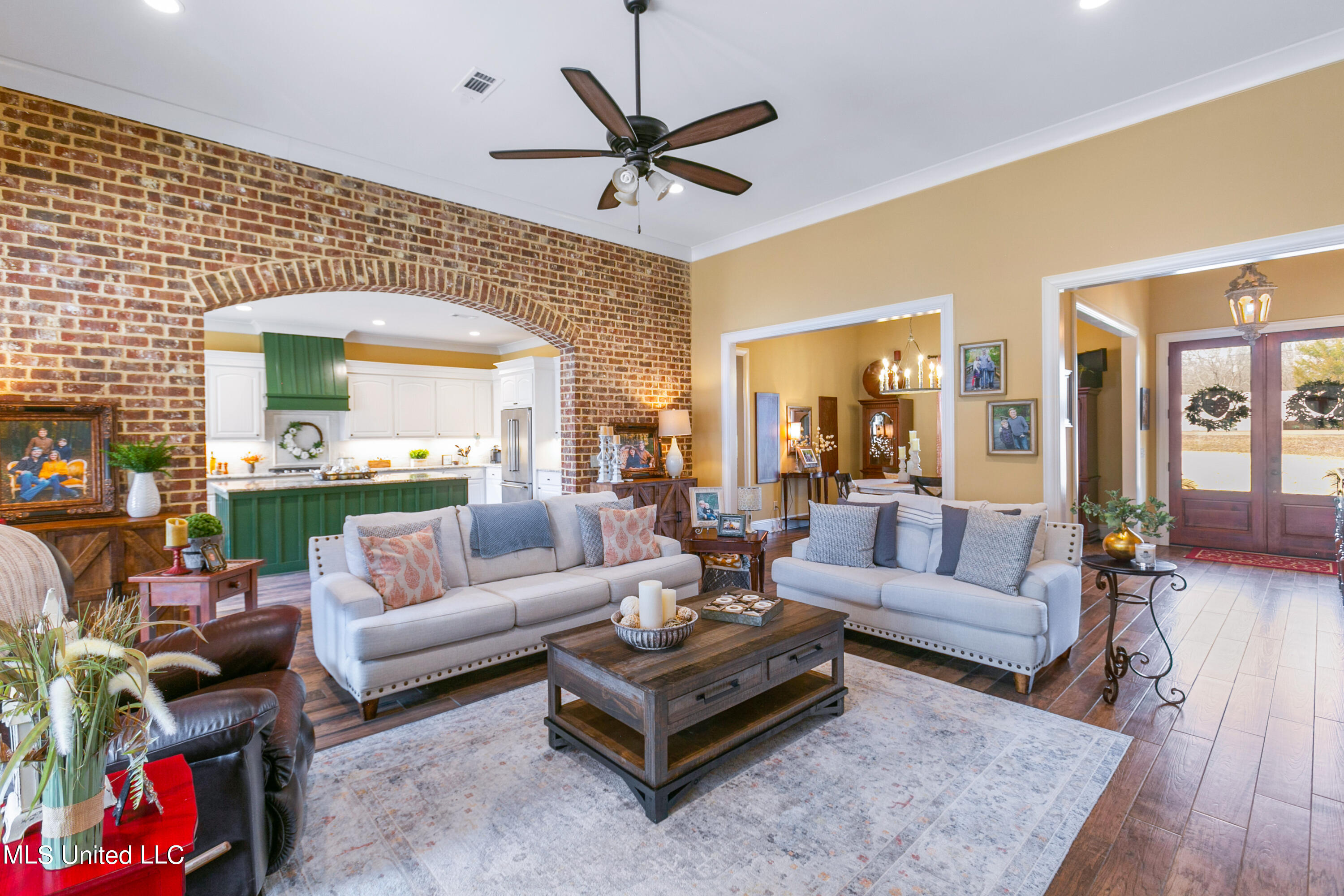 1254 East Deer Ridge Brandon, MS 39042 - Photo 12 of 70 1254 E Deer Ridge-17