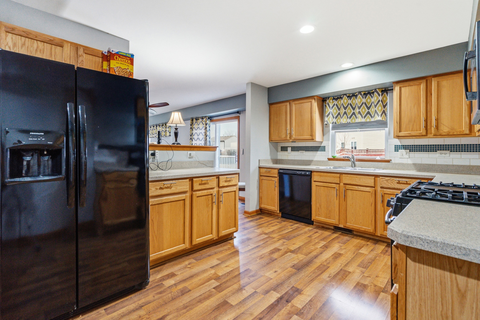 3713 Mustang Road Joliet, IL 60435 - Photo 2 of 33 Gallery Image 2