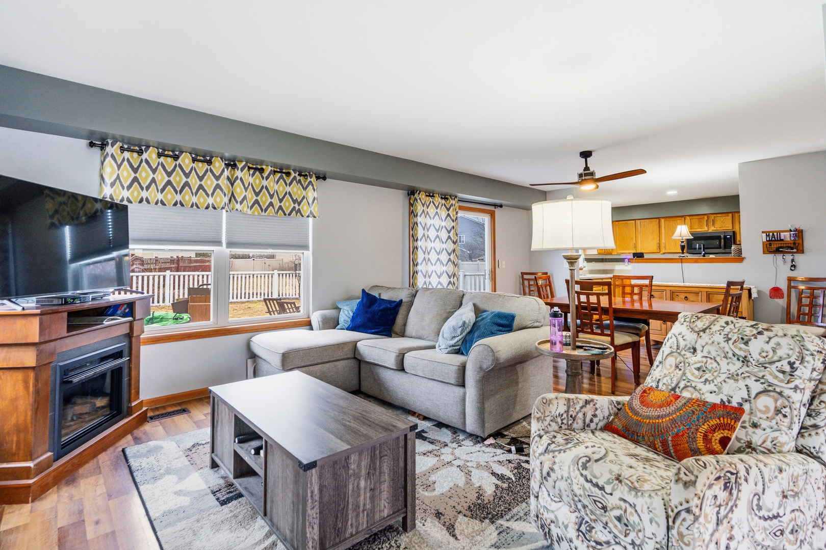 3713 Mustang Road Joliet, IL 60435 - Photo 8 of 33 Gallery Image 8