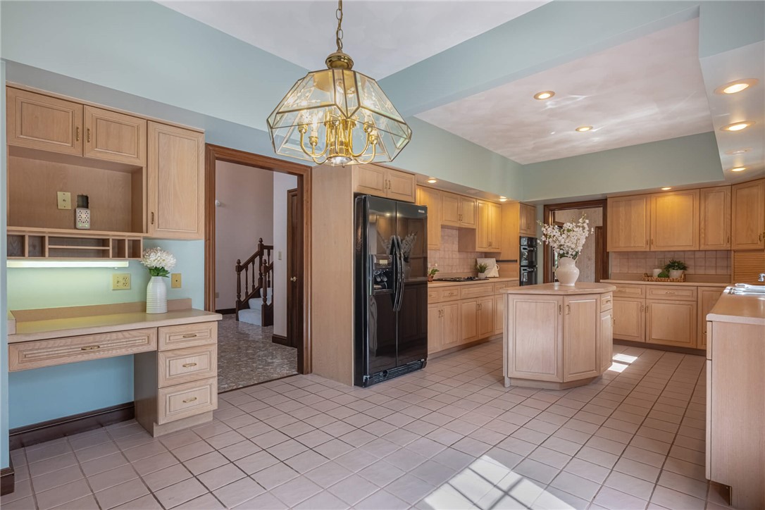 876 Timberlake Court Kettering, OH 45429 - Photo 17 of 51