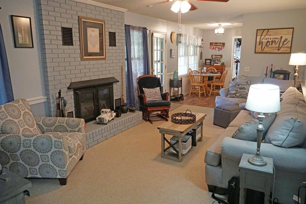 332 Crider Pond Road St. Matthews, SC 29135 - Photo 15 of 33 Gallery Image 15