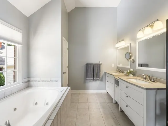 $3,200 | 315 Landing Entry, Alpharetta, GA 30022