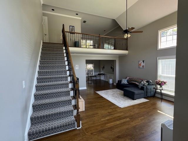 315 Landing Entry Alpharetta, GA 30022 - Photo 7 of 17 a living room with furniture