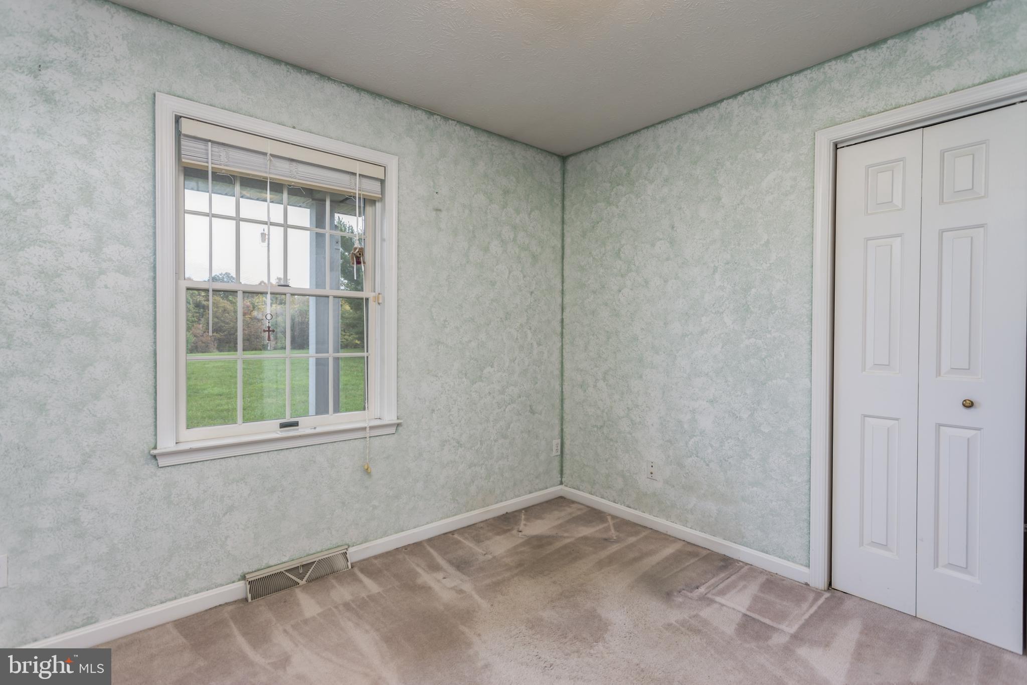 151 Jackson Drive Winchester, VA 22602 - Photo 21 of 48 Bedroom 3