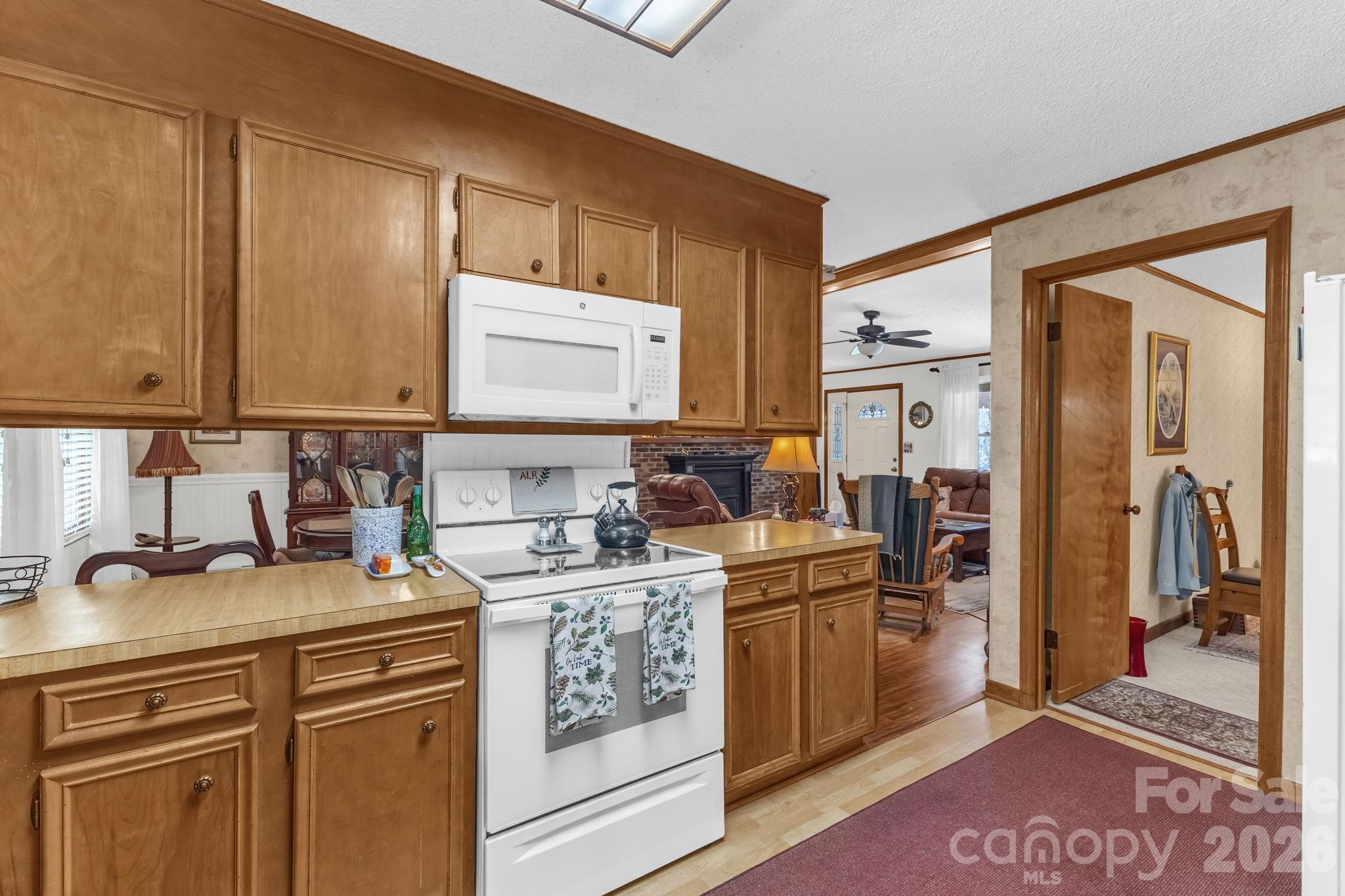 60 Pine View Road Newland, NC 28657 - Photo 9 of 38