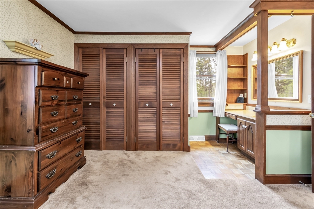 8 Portsmouth Road Amesbury, MA 01913 - Photo 19 of 37