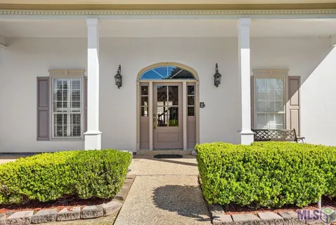 $489,999 | 4421 Lake Lawford Court, Baton Rouge, LA 70816