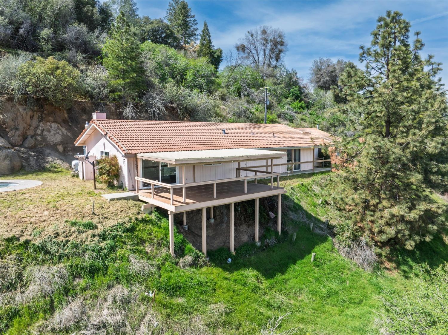 39320 Highway 41 Oakhurst, CA 93644 - Photo 1 of 31