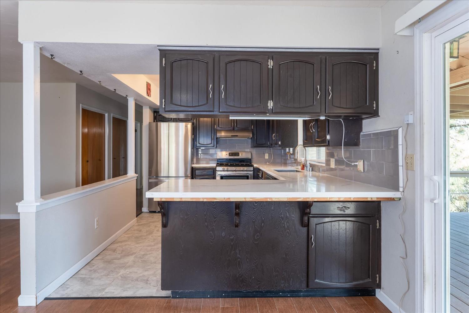 39320 Highway 41 Oakhurst, CA 93644 - Photo 13 of 31