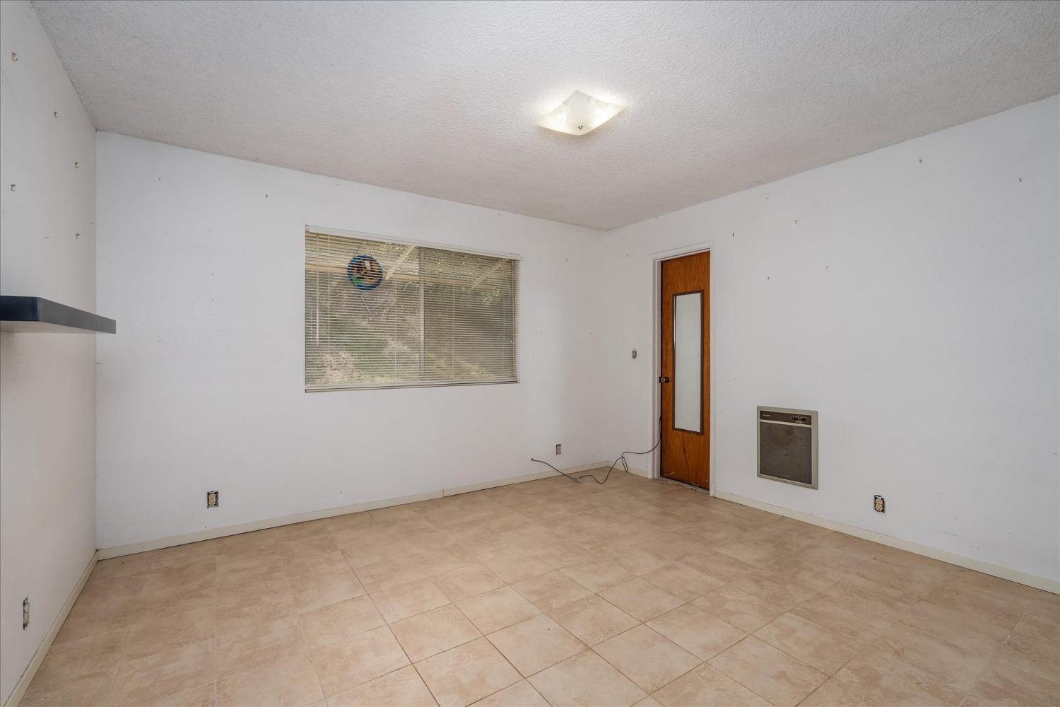 39320 Highway 41 Oakhurst, CA 93644 - Photo 20 of 31