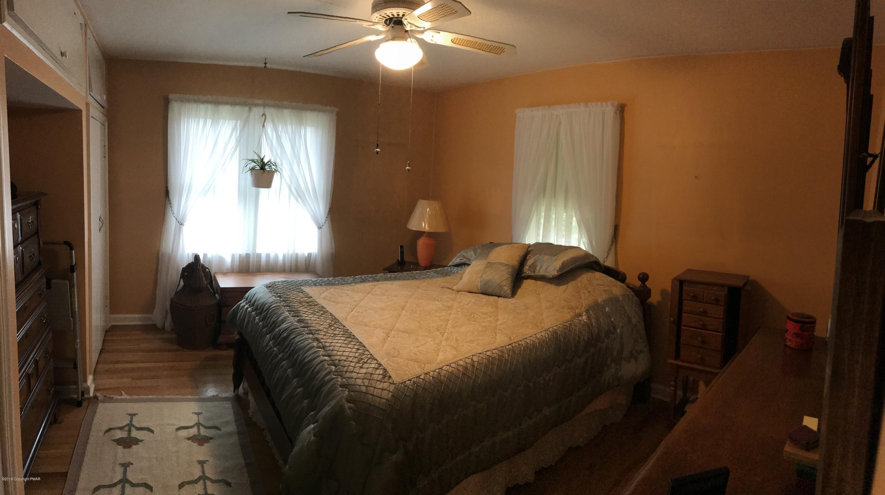 1801 Quentin Road Stroudsburg, PA 18360 - Photo 21 of 40 BR 2 VIEW 1