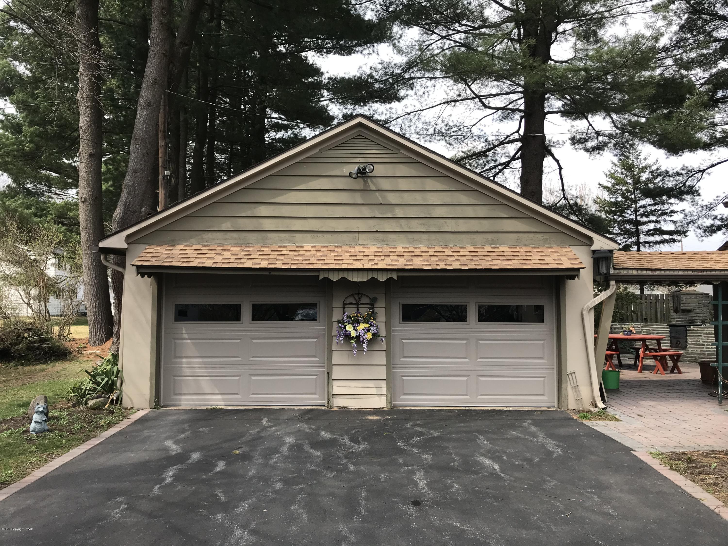 1801 Quentin Road Stroudsburg, PA 18360 - Photo 36 of 40 2 CAR GARAGE