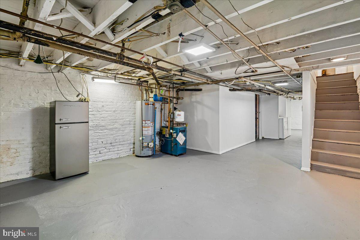 1105 G Street Southeast Washington, DC 20003 - Photo 37 of 51 Full basement, plenty of extra storage, workspace