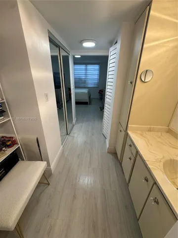 a view of utility room