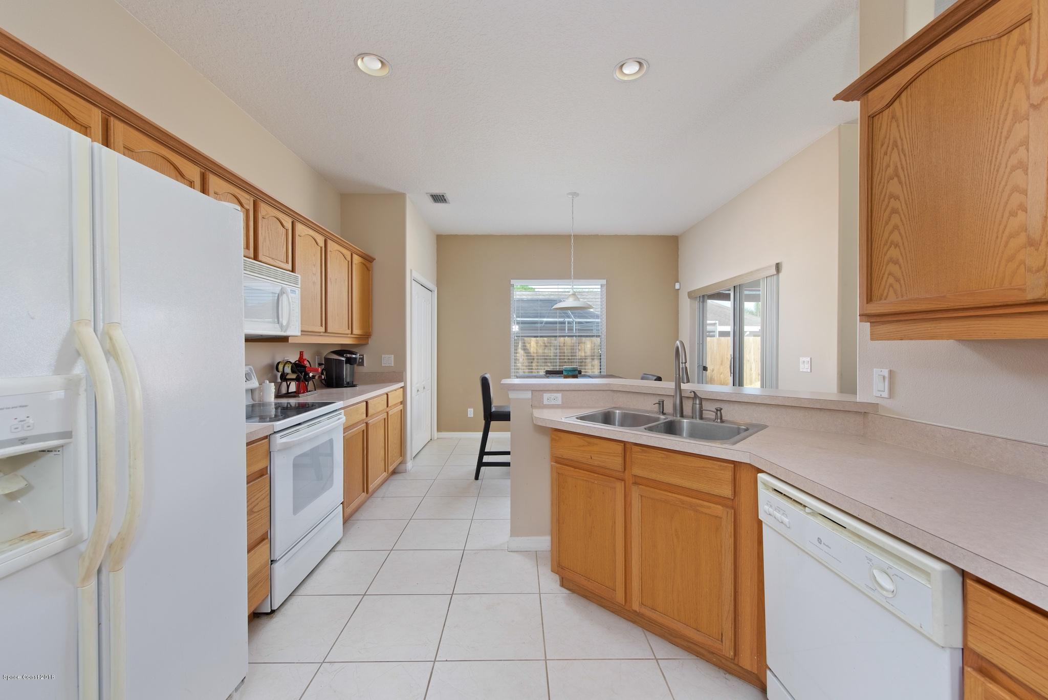 1199 Meadow Lake Road Rockledge, FL 32955 - Photo 9 of 21 Kitchen