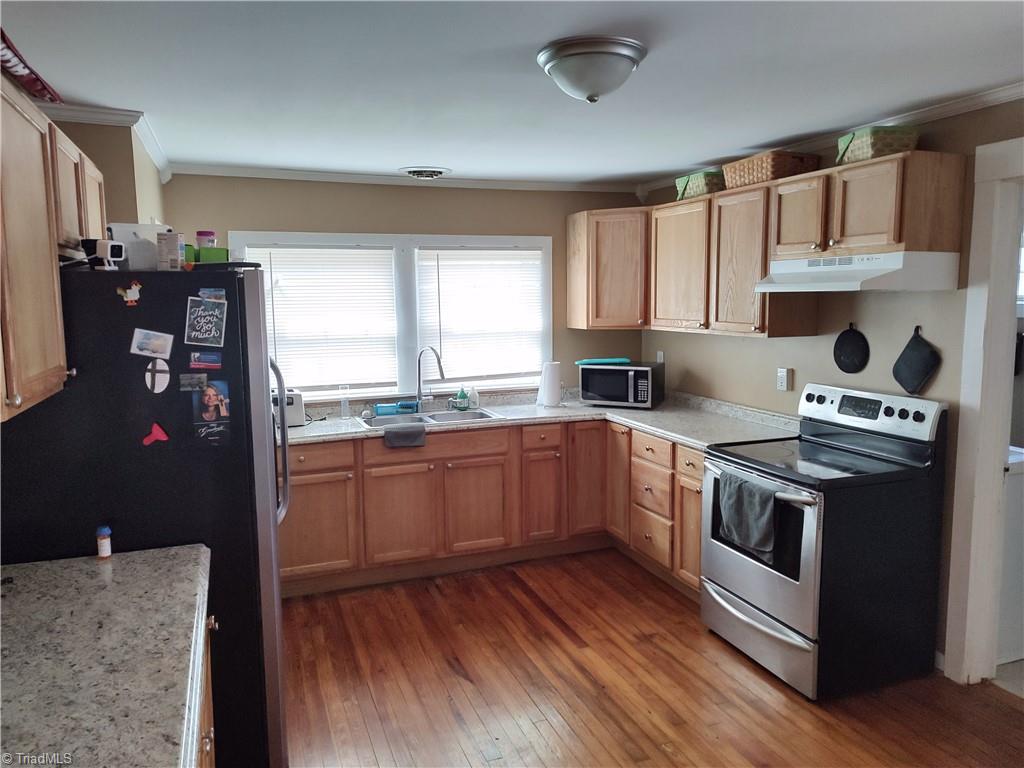 1831 East Meadow Road Eden, NC 27288 - Photo 2 of 14 Gallery Image 2