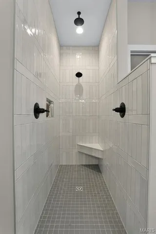 $595,000 | 2428 Fiddlers Cl Road, Unit 102 STB, Washington, MO 63090