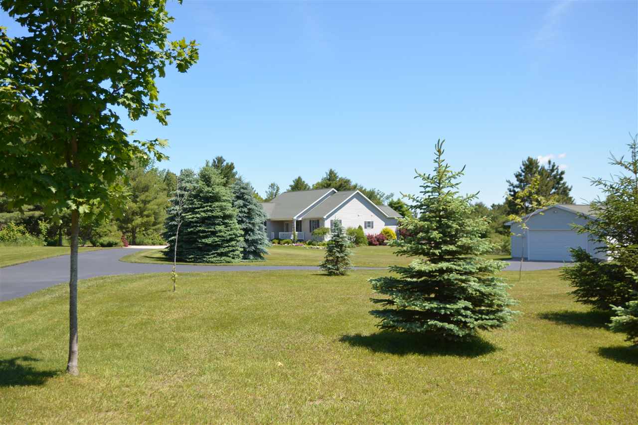 9307 Novak Road Cedar, MI 49621 - Photo 2 of 71 1863390-1.JPG