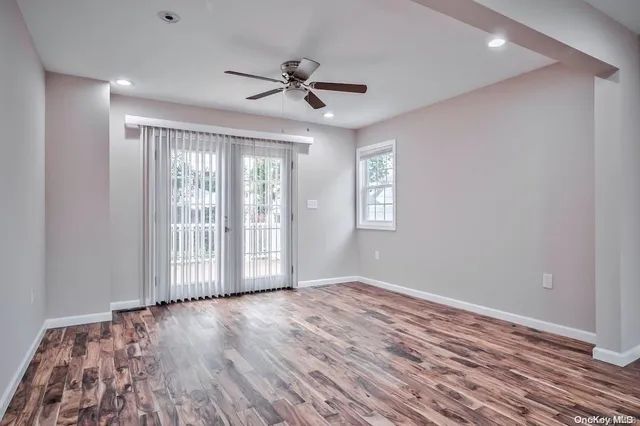 $949,000 | 6 George Avenue, Hicksville, NY 11801