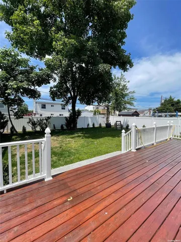 $949,000 | 6 George Avenue, Hicksville, NY 11801