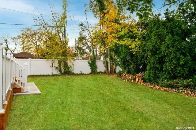 $949,000 | 6 George Avenue, Hicksville, NY 11801