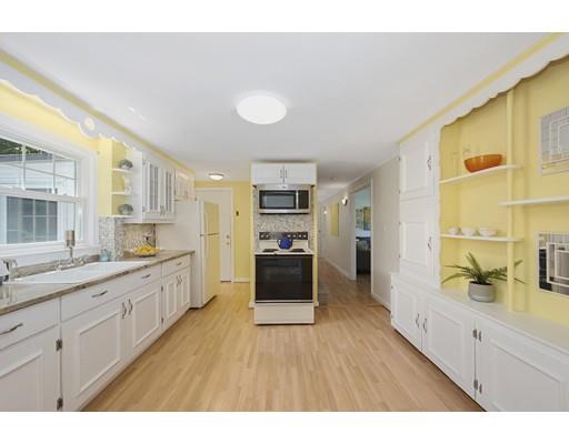 20 Truman Road Newton, MA 02459 - Photo 5 of 13 Gallery Image 5