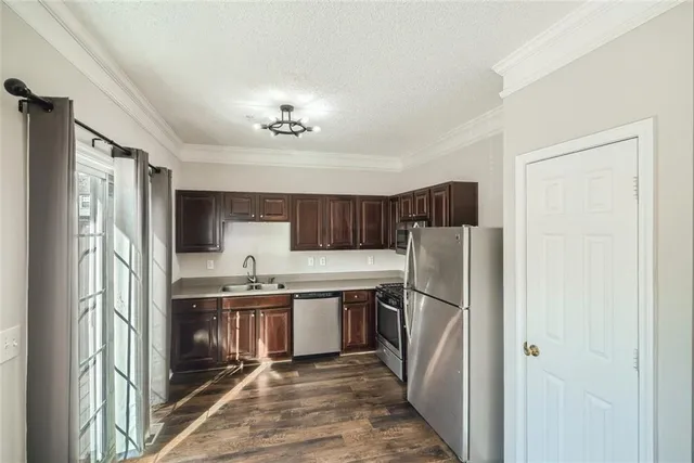 $1,995 | 707 Breeze Lane, Woodstock, GA 30188