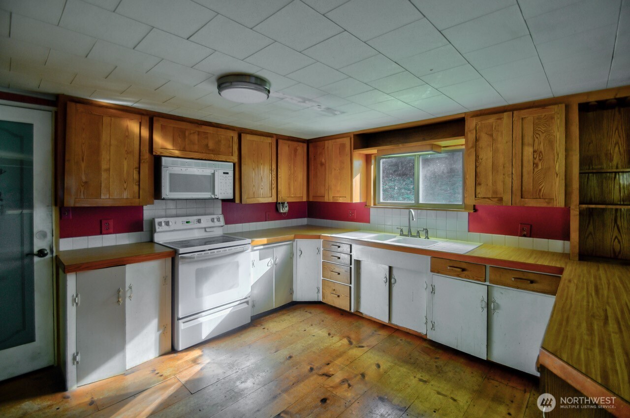 4213 SR 6 Chehalis, WA 98532 - Photo 4 of 38