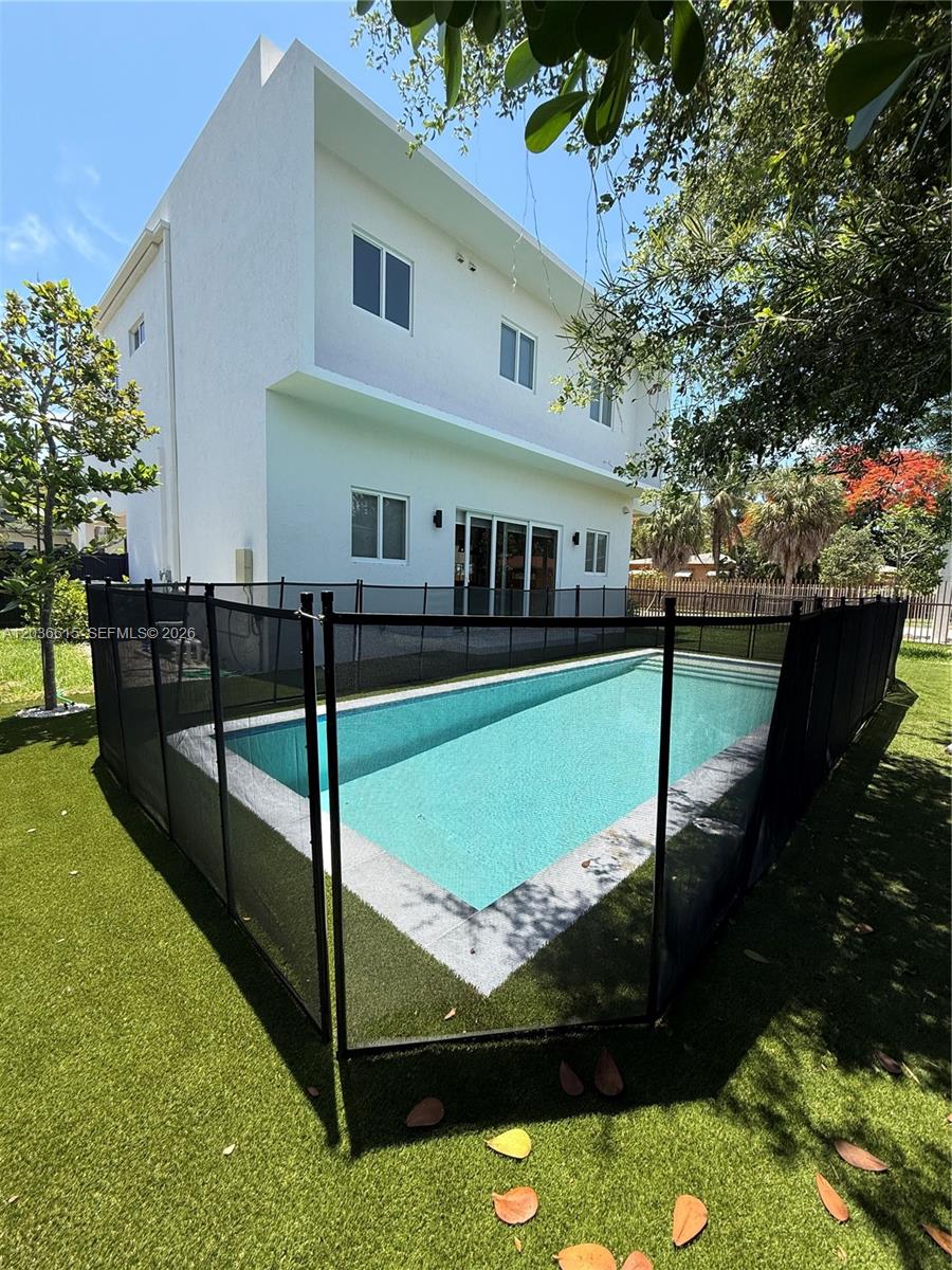 3326 Elizabeth Street Miami, FL 33133 - Photo 26 of 59