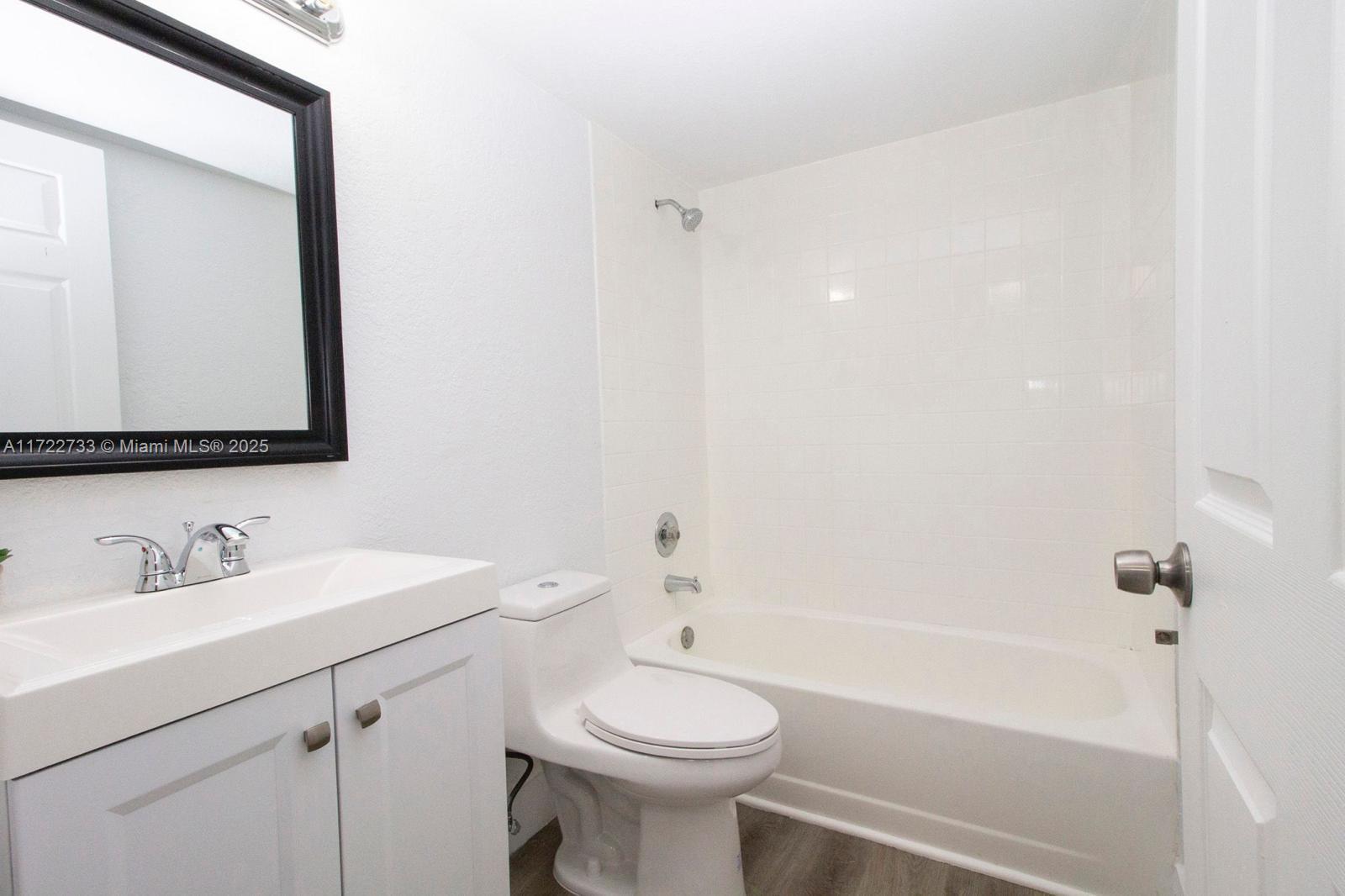 8240 Southwest 210th Street, Unit 320 Cutler Bay, FL 33189 - Photo 11 of 12