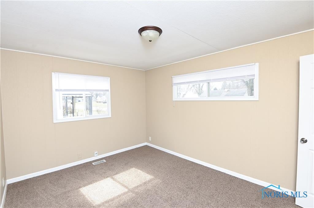 202 Independence Road Toledo, OH 43607 - Photo 12 of 20 Gallery Image 12