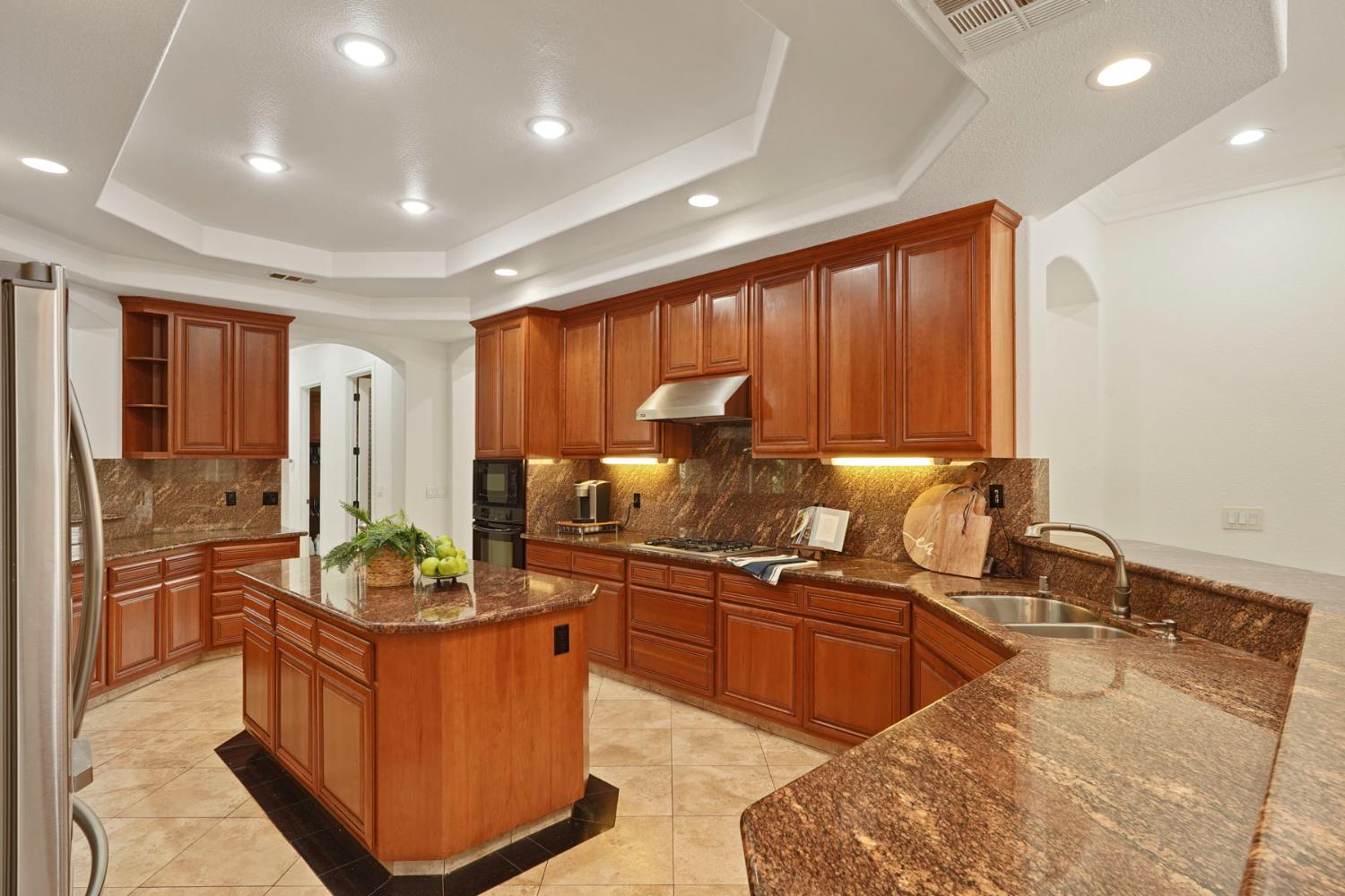 7306 Van Allen Road Stockton, CA 95215 - Photo 27 of 87