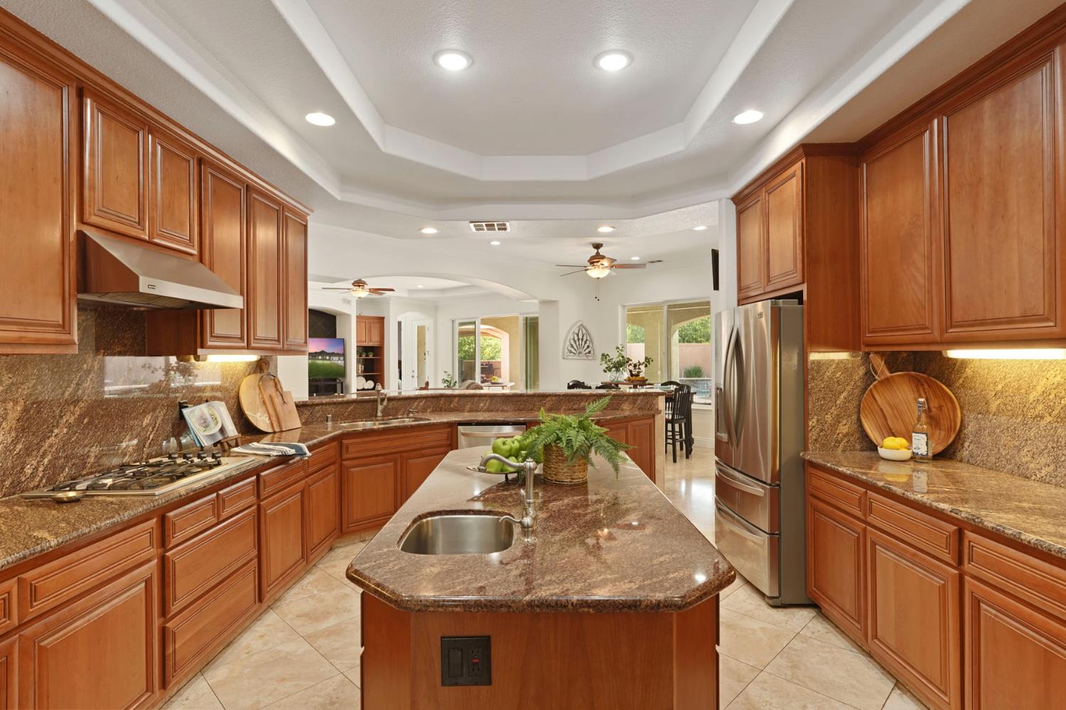 7306 Van Allen Road Stockton, CA 95215 - Photo 28 of 87