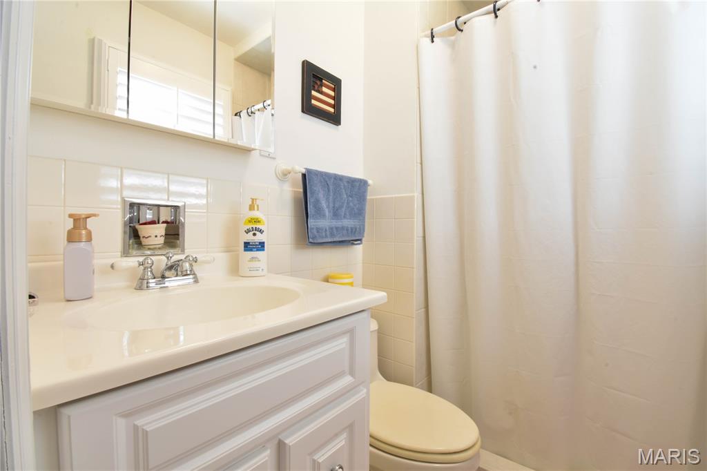 816 South Wood Street Staunton, IL 62088 - Photo 30 of 51