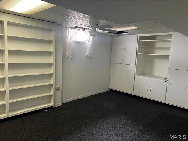 $299,900 | 816 South Wood Street, Staunton, IL 62088