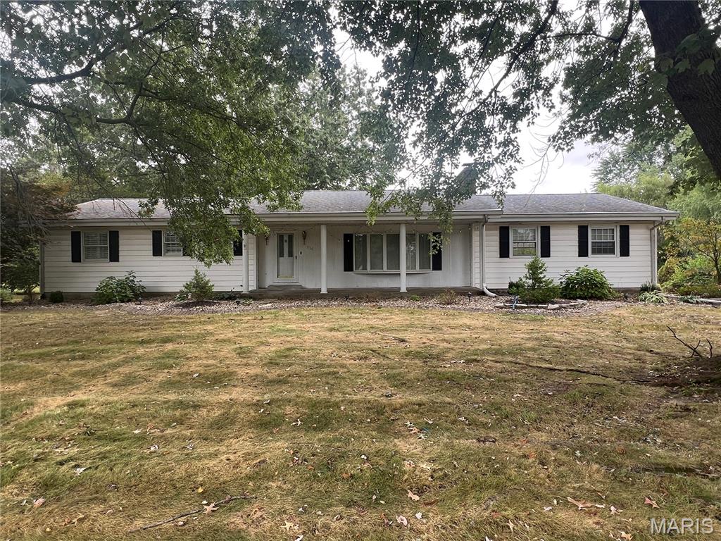 816 South Wood Street Staunton, IL 62088 - Photo 50 of 50