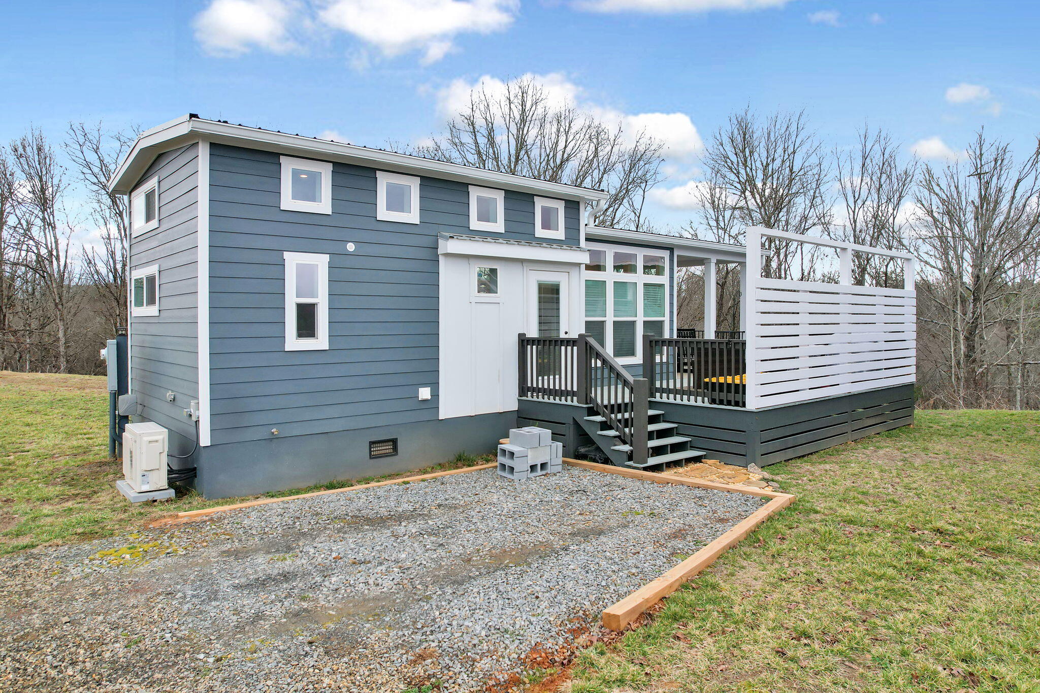 16-web-or-mls-DJI_0280