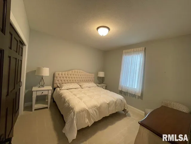 $549,900 | 3908 Waterstone Way, Springfield, IL 62711