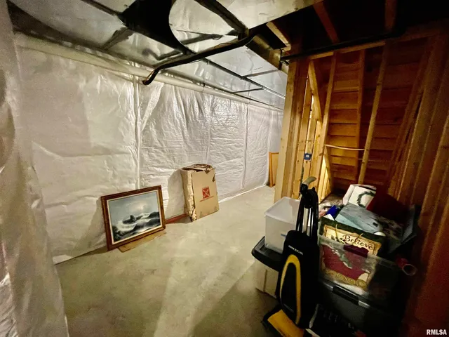 $549,900 | 3908 Waterstone Way, Springfield, IL 62711