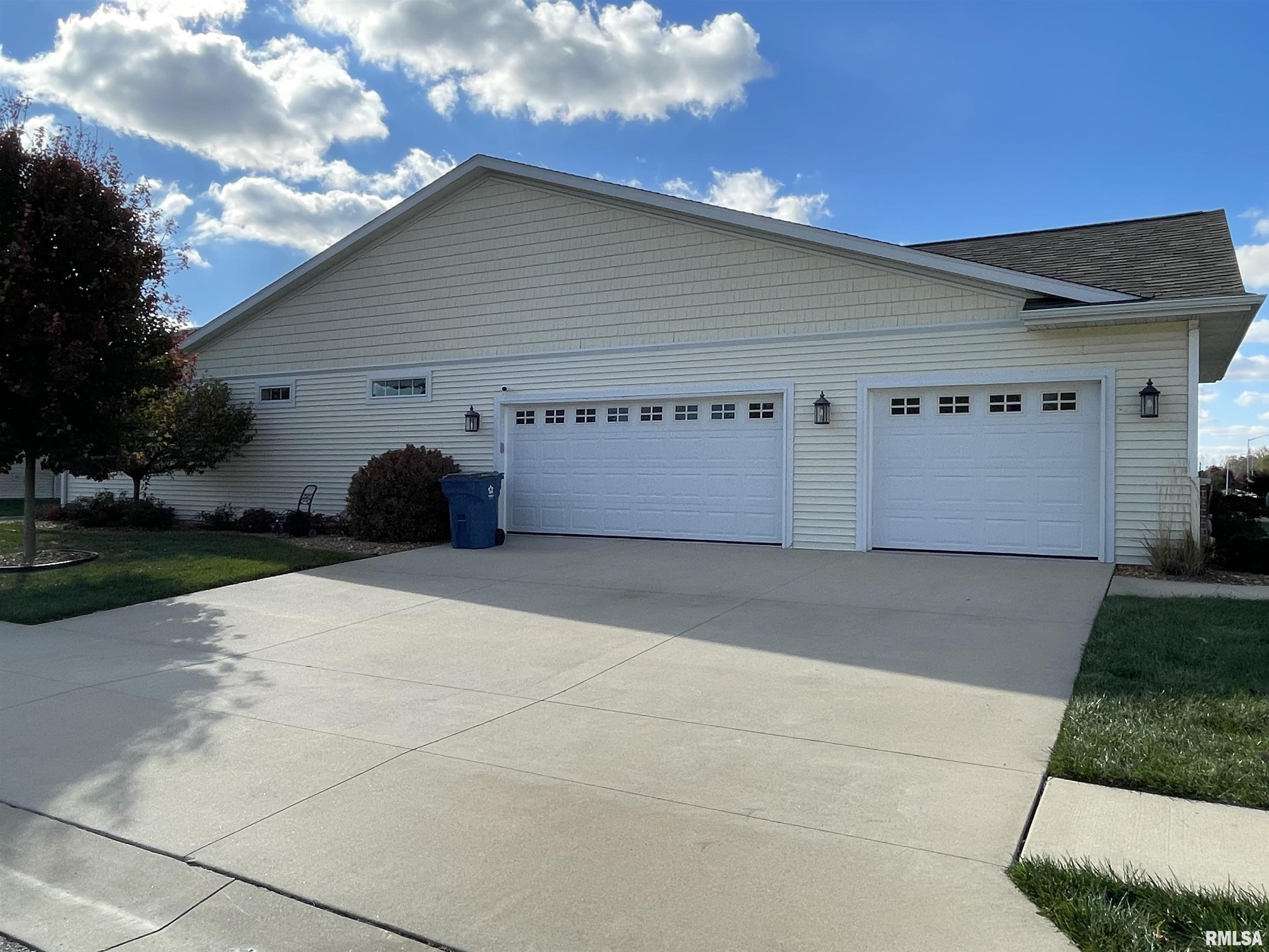 3908 Waterstone Way Springfield, IL 62711 - Photo 35 of 41