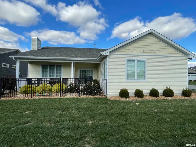 $549,900 | 3908 Waterstone Way, Springfield, IL 62711