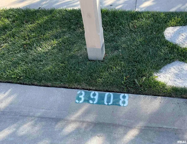 $549,900 | 3908 Waterstone Way, Springfield, IL 62711